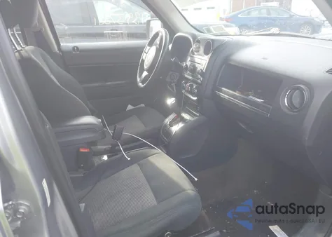 2014 Jeep Patriot Latitude z USA, uszkodzony, nr VIN 1C4NJRFB4ED816256